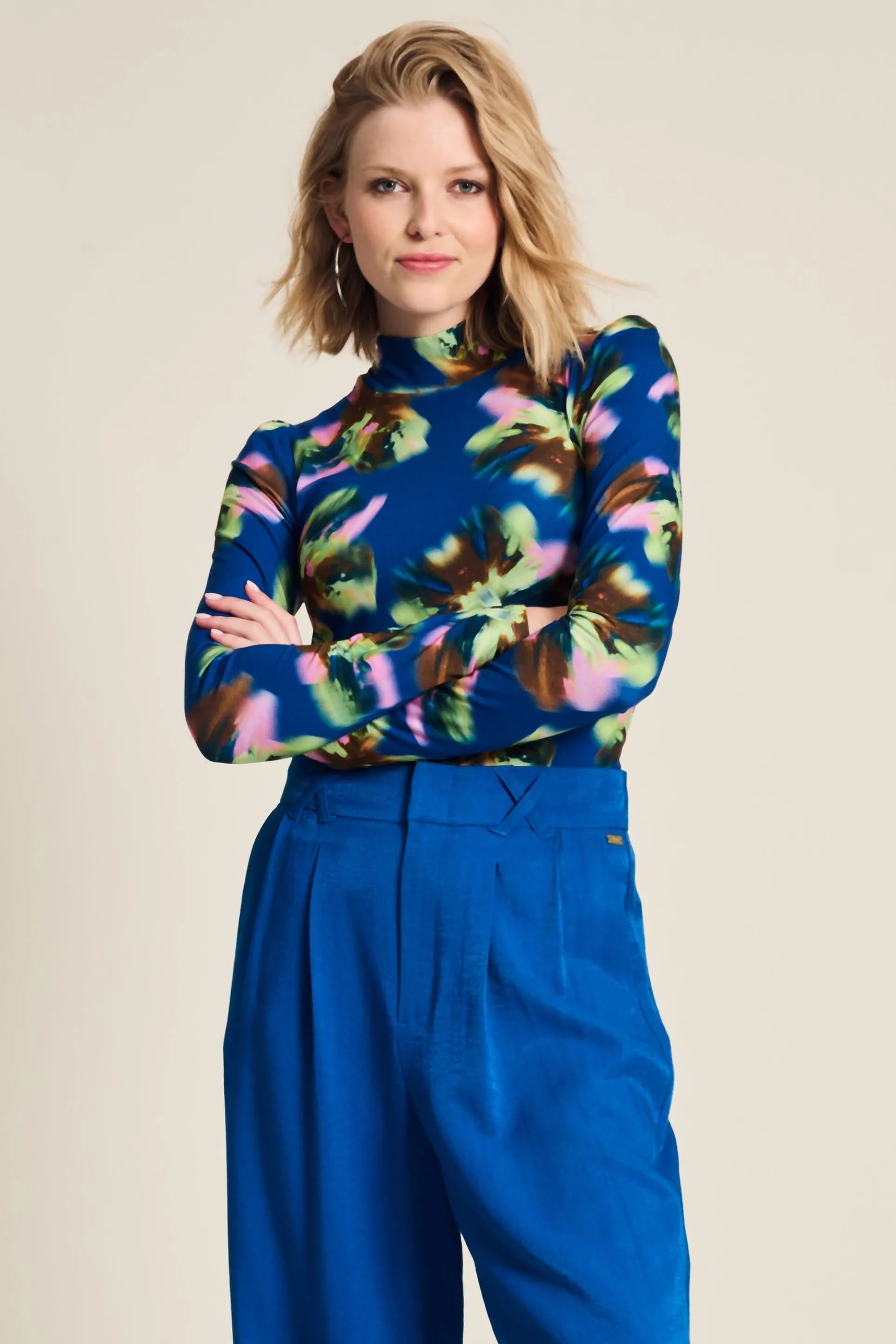 TURTLENECK Butterfly Blue